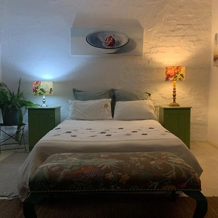 The Farmhouse B&B Stellenbosch Exteriör bild